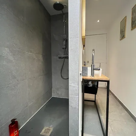 Love Room Jungle - Les Petits Plaisirs Angers Buitenkant foto