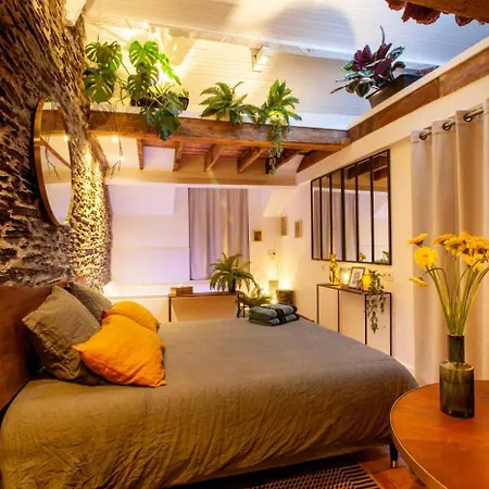 Love Room Jungle - Les Petits Plaisirs Angers Buitenkant foto