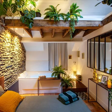 Love Room Jungle - Les Petits Plaisirs Angers Buitenkant foto