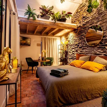 Love Room Jungle - Les Petits Plaisirs Angers Buitenkant foto